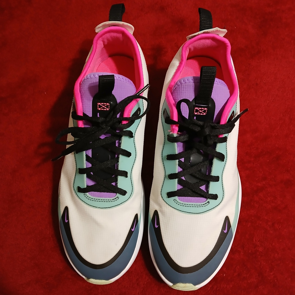 Nike Women's Athletic Shoes - White, Pink, and Black